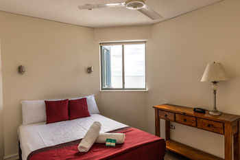 Malibu Mooloolaba - Accommodation Directory 55