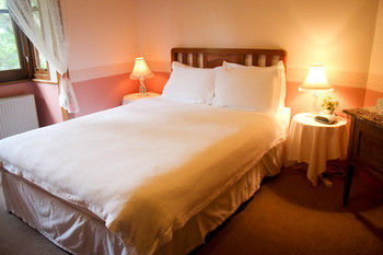 Hotel Avonleigh - Accommodation Directory 21