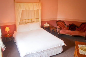 Hotel Avonleigh - Accommodation Directory 24