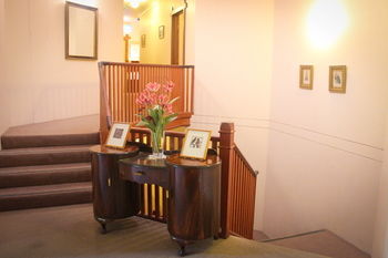 Hotel Avonleigh - Accommodation Directory 38