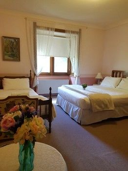 Hotel Avonleigh - Accommodation Directory 72