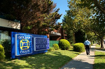 Lamplighter Motel - Accommodation Directory 3