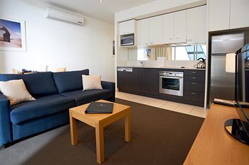 Amity South Yarra Apartments - Accommodation Directory 15