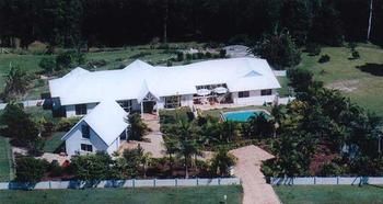 Ninderry QLD Accommodation Directory