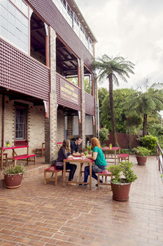 Katoomba Mountain Lodge - Accommodation Directory 4