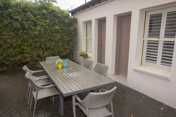 Sinclairs Bondi - Accommodation Directory 3