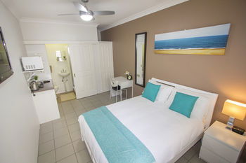 Sinclairs Bondi - Accommodation Directory 9