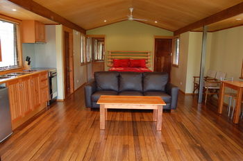 Worrowing At Jervis Bay - Accommodation Directory 43