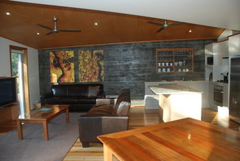 Worrowing At Jervis Bay - Accommodation Directory 108