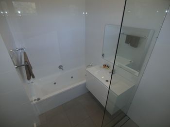 Worrowing At Jervis Bay - Accommodation Directory 112