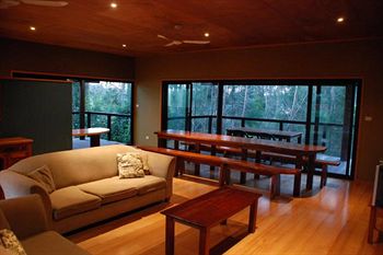 Worrowing At Jervis Bay - Accommodation Directory 4