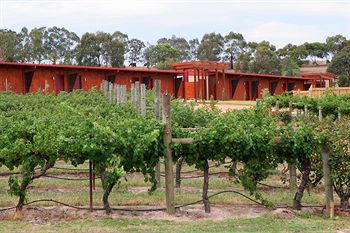 De'Vine Escape - Accommodation Directory 4