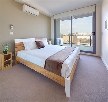 Zara Tower - Luxury Suites And Apartments - Accommodation Directory 8