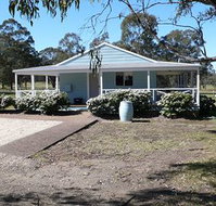 Cam-Way Estate - Accommodation Directory