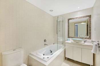 Sandy Cove Apartments - Accommodation Directory 8