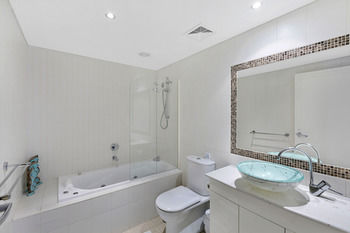 Sandy Cove Apartments - Accommodation Directory 19