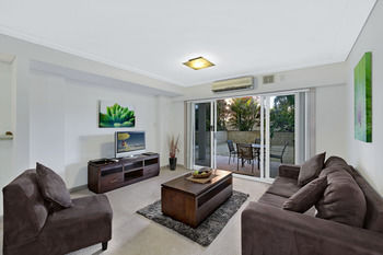 Sandy Cove Apartments - Accommodation Directory 24