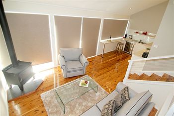 Wine Country Villas - Accommodation Directory 7