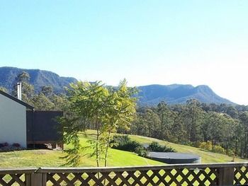 Wine Country Villas - Accommodation Directory 16