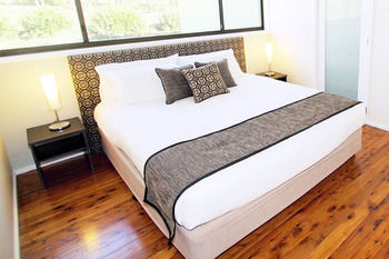 Wine Country Villas - Accommodation Directory 42