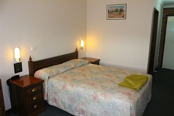 Colonial Motor Inn Lithgow - Accommodation Directory 7