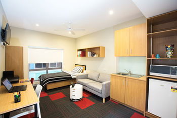 Sydney Student Living - Hostel - Accommodation Directory 16