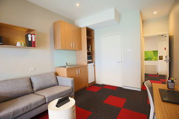 Sydney Student Living - Hostel - Accommodation Directory 18