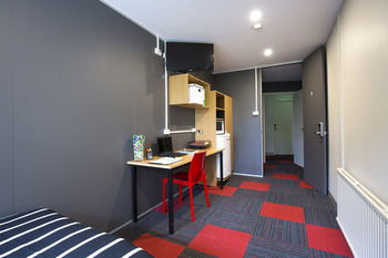 Sydney Student Living - Hostel - Accommodation Directory 21
