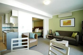Ettalong Beach Apartments - Accommodation Directory 6