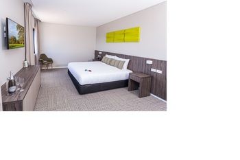 Ibis Styles The Entrance - Accommodation Directory 1