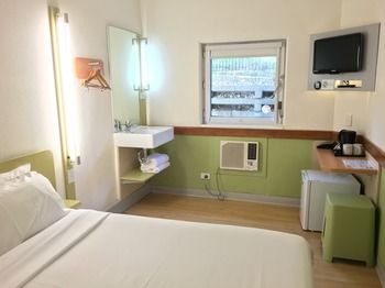Ibis Budget Campbelltown - Accommodation Directory 9