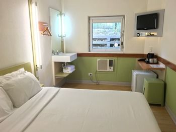 Ibis Budget Campbelltown - Accommodation Directory 10