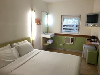 Ibis Budget Campbelltown - Accommodation Directory 11