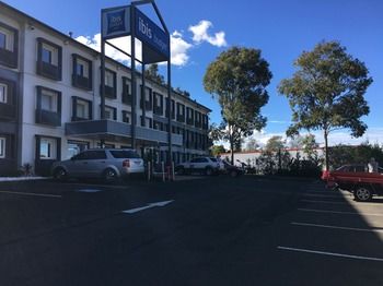 Ibis Budget Campbelltown - Accommodation Directory 13