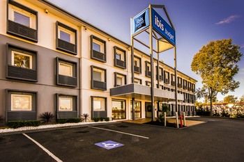 Ibis Budget Campbelltown - Accommodation Directory 37
