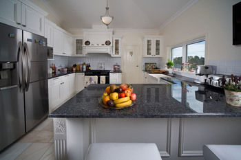 Katoomba Manor - Accommodation Directory 4
