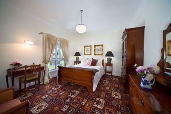 Katoomba Manor - Accommodation Directory 13