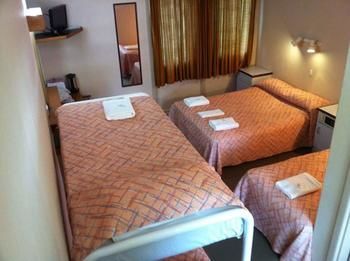 Bushmans Retreat Motor Inn - Accommodation Directory 9
