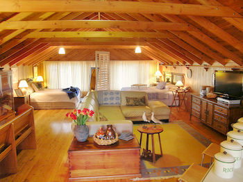 Hunter Valley Cooperage B&B - Accommodation Directory 3