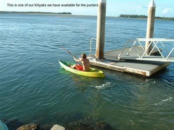 Noosa Backpackers Resort - Hostel - Accommodation Directory 6