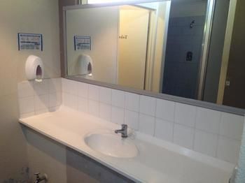 Noosa Backpackers Resort - Hostel - Accommodation Directory 13