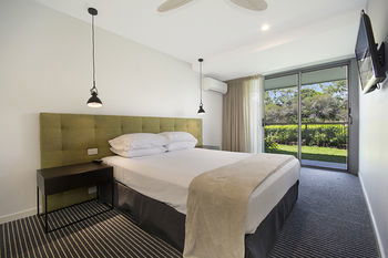 Jacaranda Noosa - Accommodation Directory 7