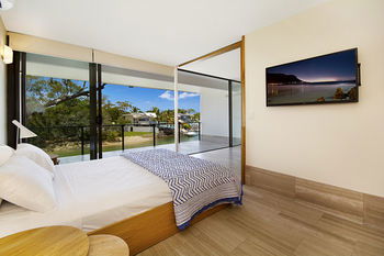 Jacaranda Noosa - Accommodation Directory 12