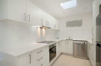 Jacaranda Noosa - Accommodation Directory 16