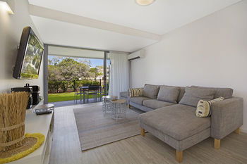 Jacaranda Noosa - Accommodation Directory 19