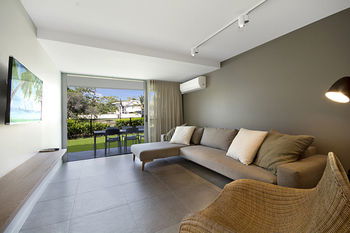 Jacaranda Noosa - Accommodation Directory 23