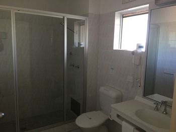 Ulladulla Harbour Motel - Accommodation Directory 14