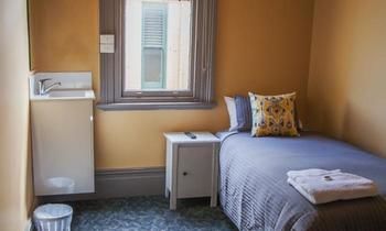 Cessnock Hotel - Accommodation Directory 9