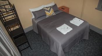 Cessnock Hotel - Accommodation Directory 15