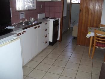 Glenwood Tourist Park & Motel - Accommodation Directory 4
